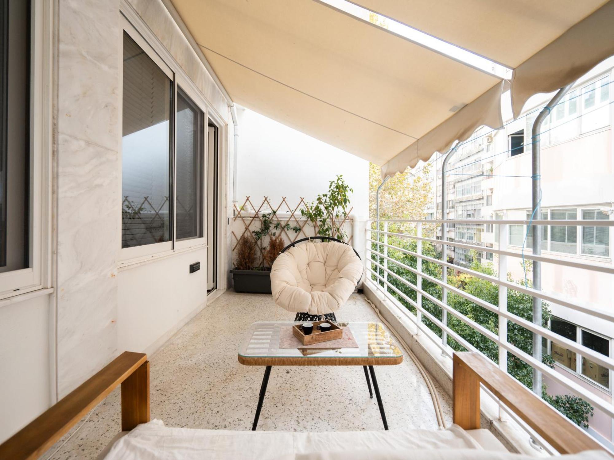 A Place 4U No6 - City Escape With Balcony Lounge & Open Living Space Athen Eksteriør billede
