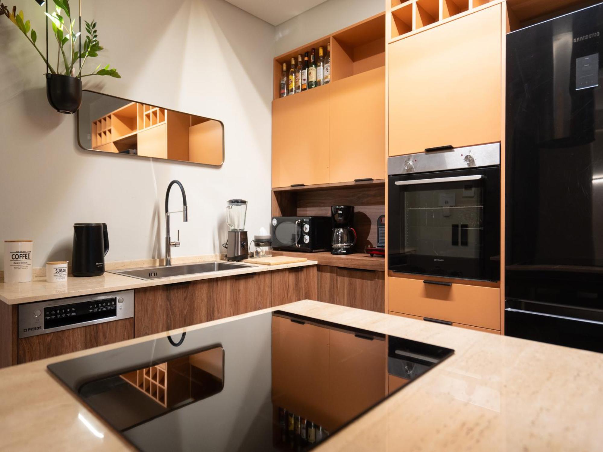 A Place 4U No6 - City Escape With Balcony Lounge & Open Living Space Athen Eksteriør billede